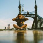 TEENAGE TRAVELLERS- "THE NEW TRAVELLERS".